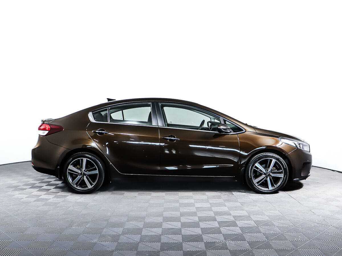 Kia Cerato 2017 года с пробегом. Фото: #3