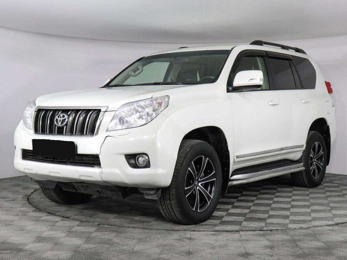 Toyota Land Cruiser Prado 2013 года с пробегом. Фото: #0