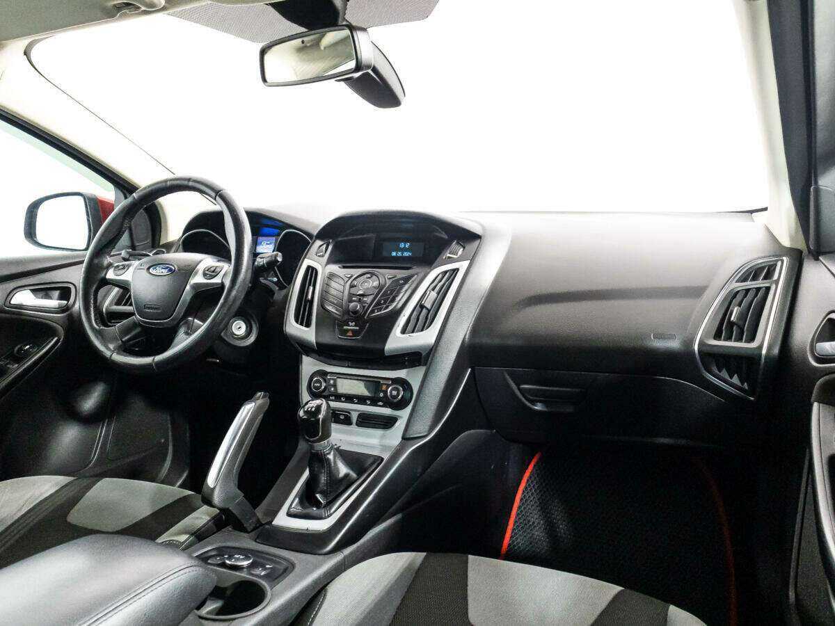 Ford Focus 2012 года с пробегом. Фото: #8