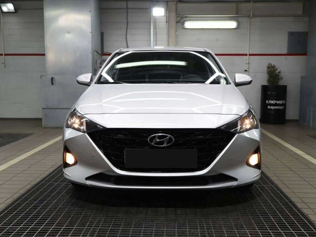 Hyundai Solaris 2021 года с пробегом. Фото: #2