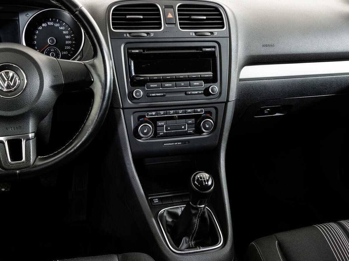 Volkswagen Golf 2012 года с пробегом. Фото: #12