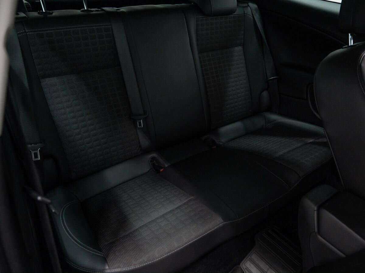 Opel Astra 2012 года с пробегом. Фото: #6