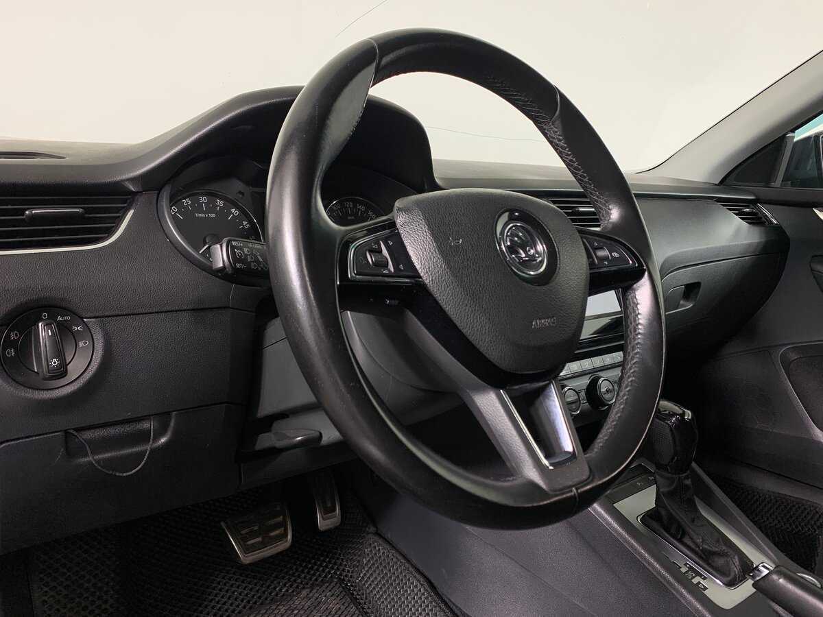 Skoda Octavia 2017 года с пробегом. Фото: #11