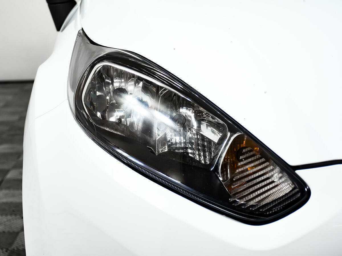 Ford Fiesta 2016 года с пробегом. Фото: #13