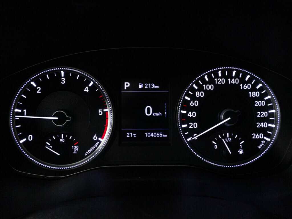 Hyundai Santa Fe 2019 года с пробегом. Фото: #11