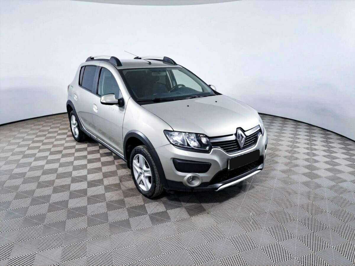 Renault Sandero 2017 года с пробегом. Фото: #2