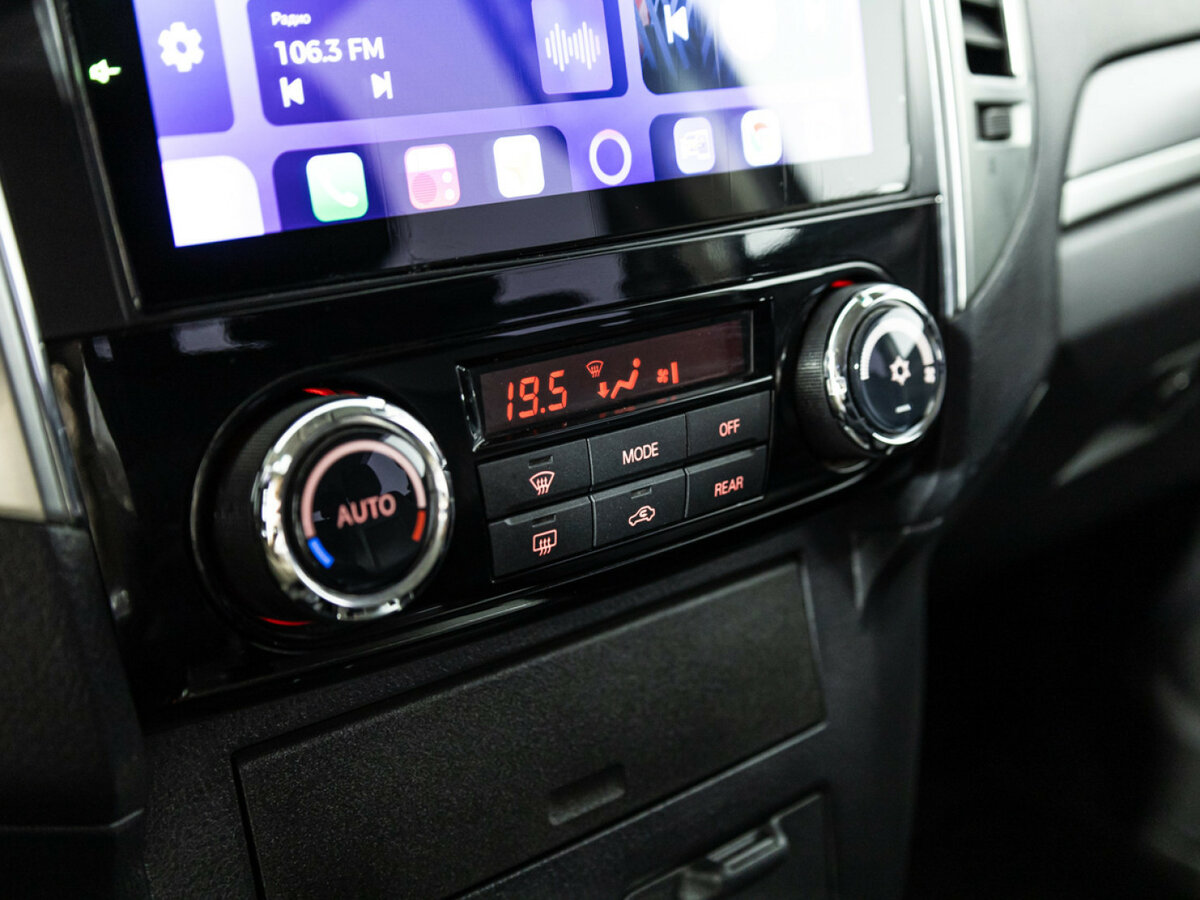 Mitsubishi Pajero 2015 года с пробегом. Фото: #15