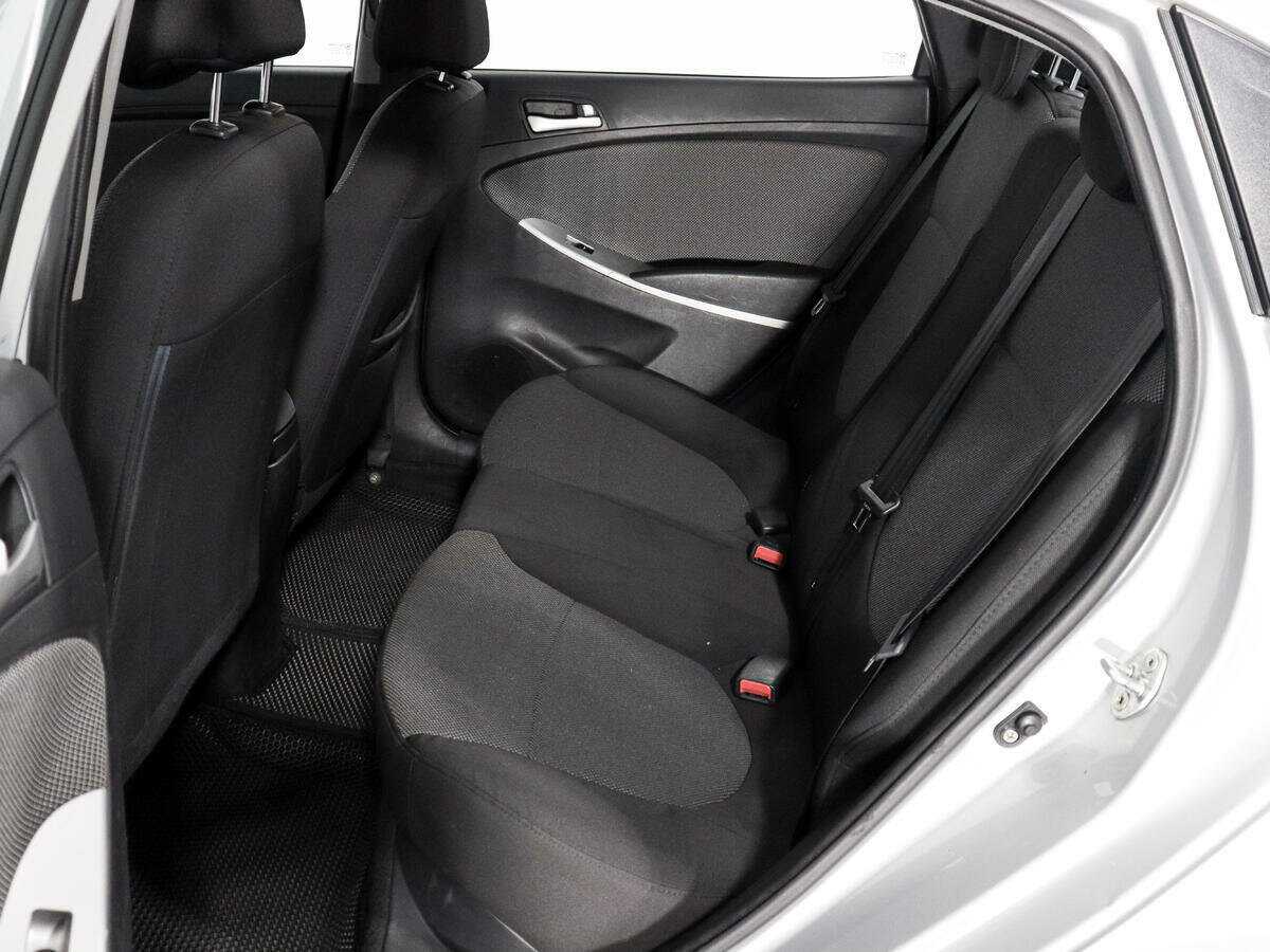 Hyundai Solaris 2013 года с пробегом. Фото: #9