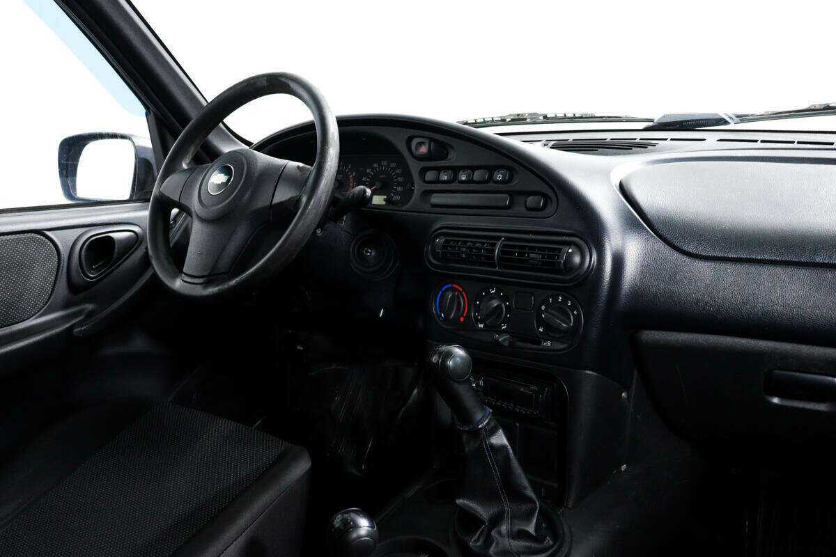 Chevrolet Niva 2014 года с пробегом. Фото: #8