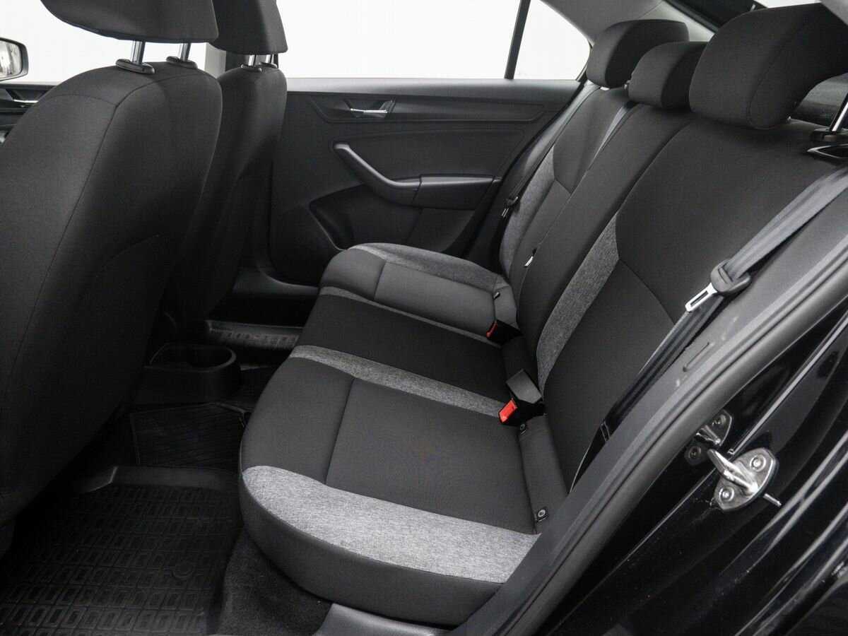 Skoda Rapid 2022 года с пробегом. Фото: #11