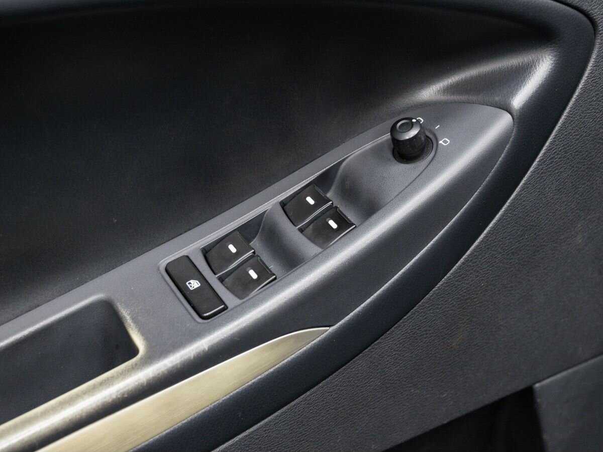 Geely Emgrand X7 2015 года с пробегом. Фото: #14