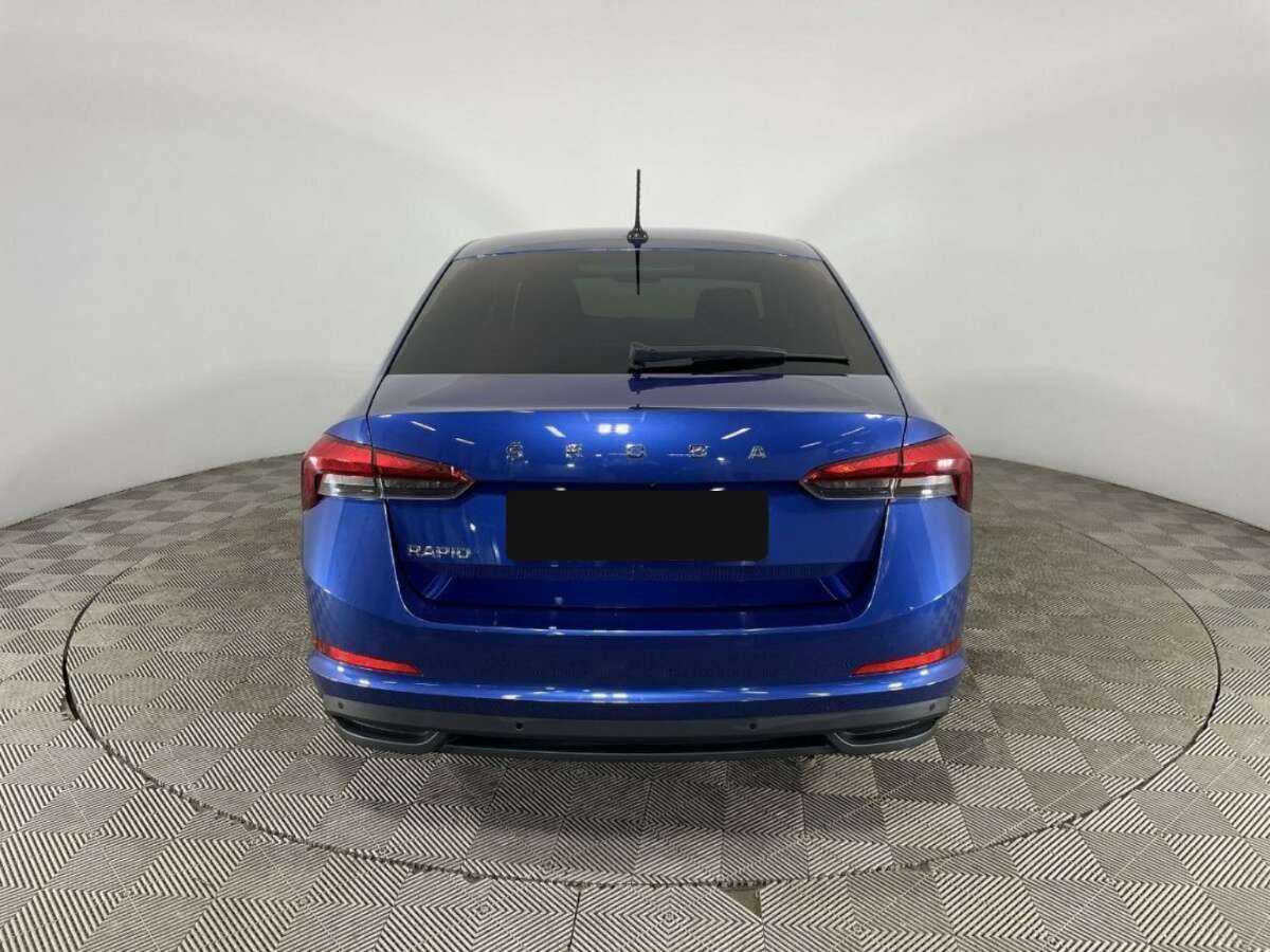 Skoda Rapid 2021 года с пробегом. Фото: #2