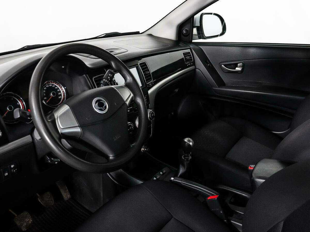 SsangYong Actyon 2012 года с пробегом. Фото: #6