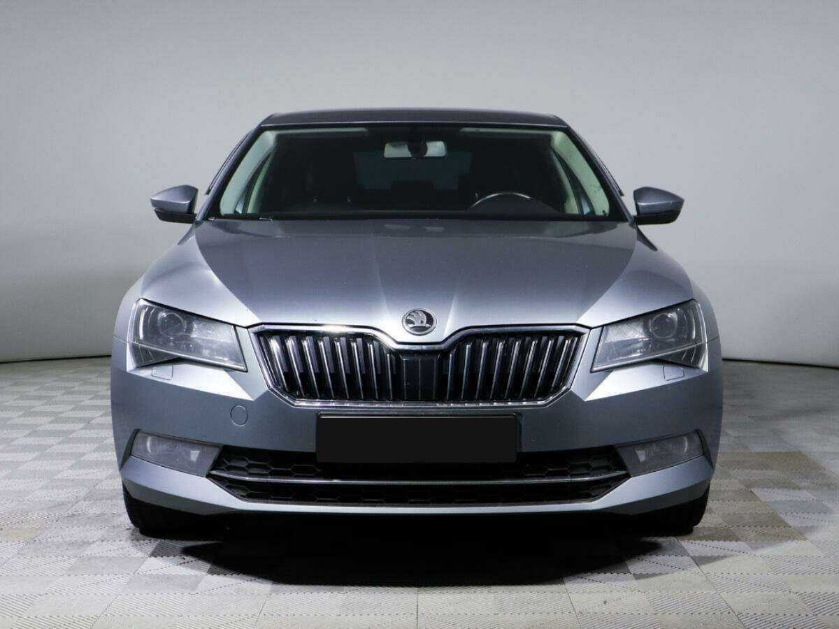 Skoda Superb 2015 года с пробегом. Фото: #1