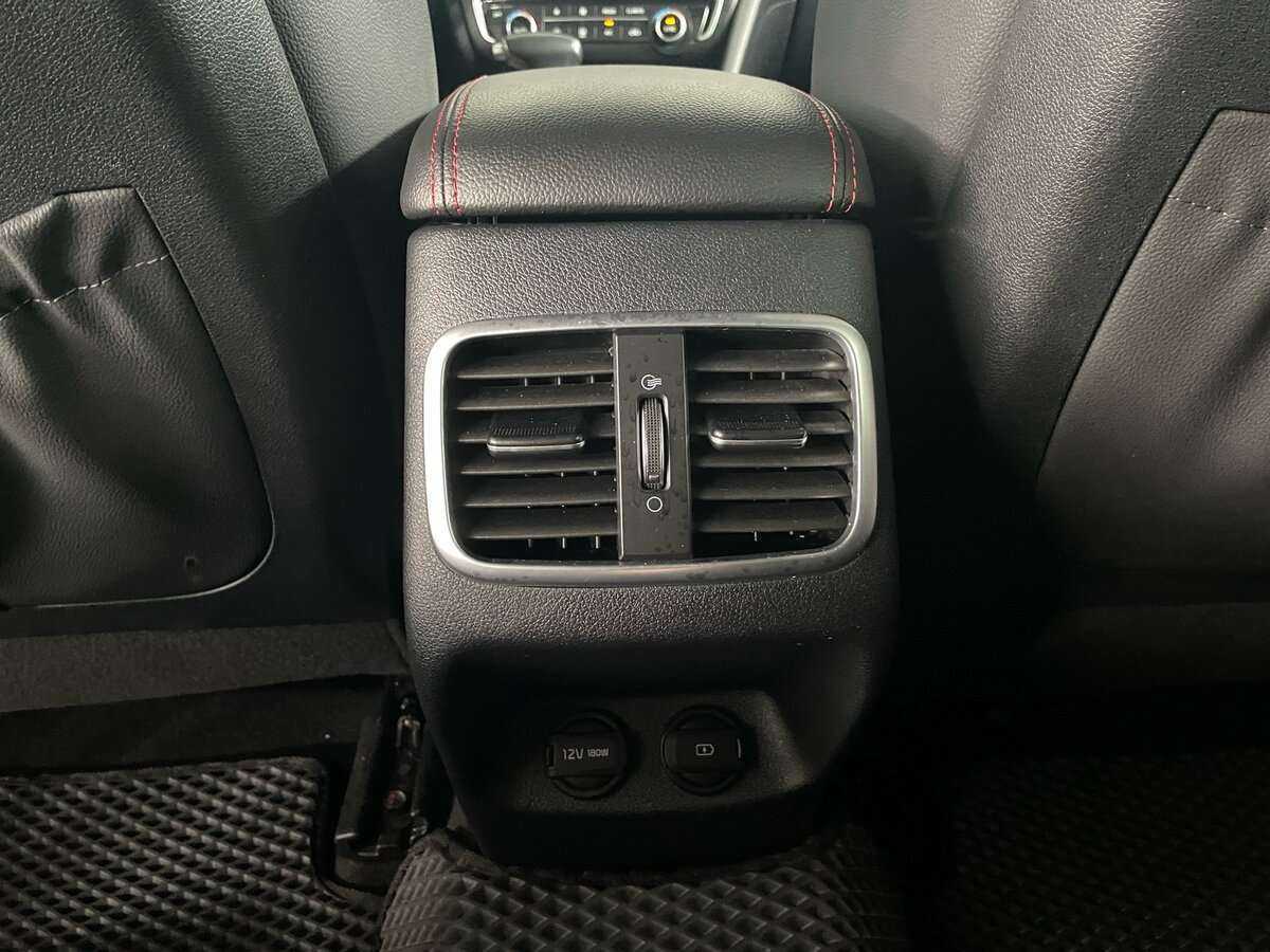 Kia Optima 2018 года с пробегом. Фото: #22