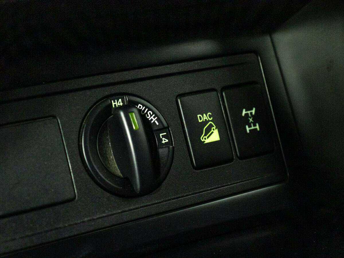 Toyota Land Cruiser Prado 2012 года с пробегом. Фото: #13