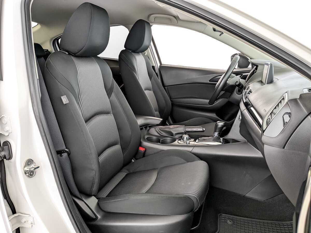 Mazda 3 2015 года с пробегом. Фото: #22