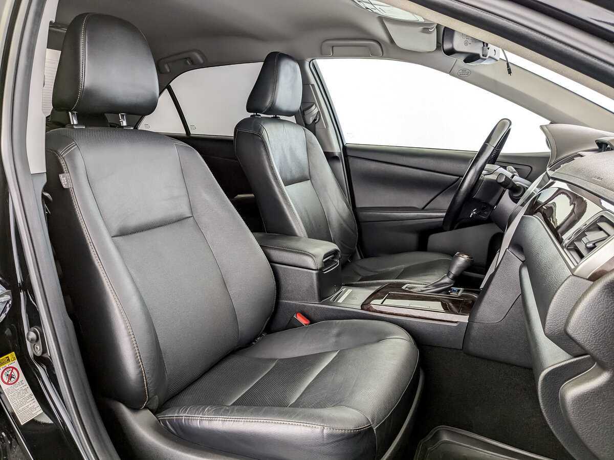 Toyota Camry 2016 года с пробегом. Фото: #19