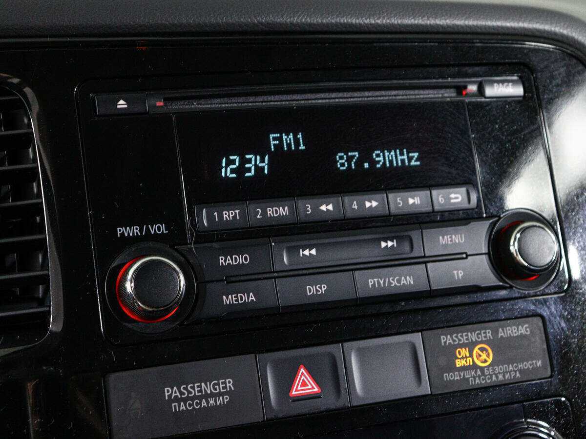 Mitsubishi Outlander 2013 года с пробегом. Фото: #15