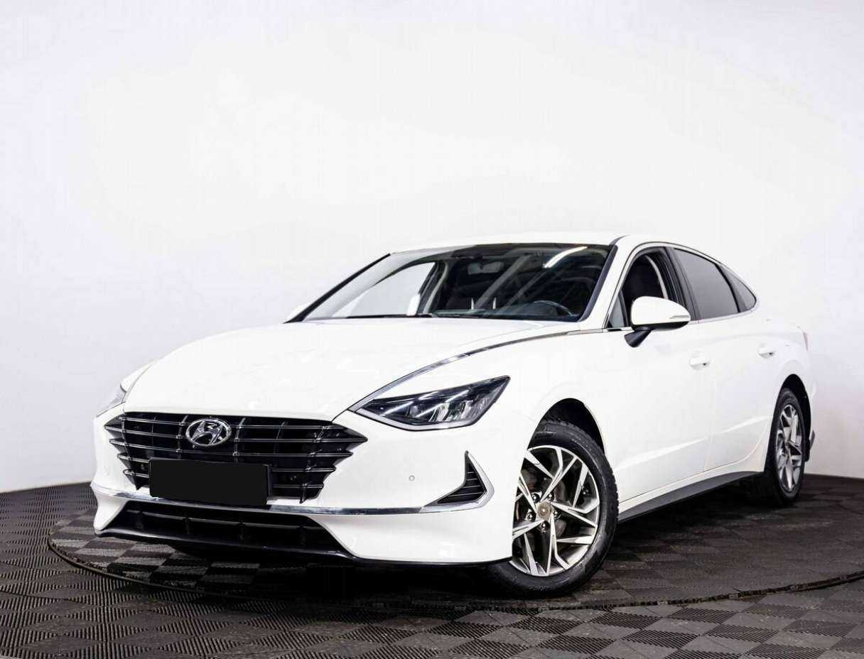 Hyundai Sonata 2020 года с пробегом. Посмотреть фото