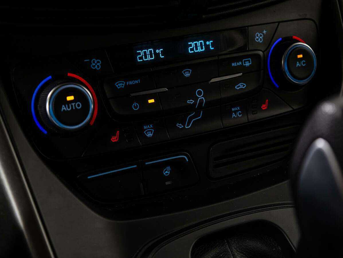 Ford Kuga 2018 года с пробегом. Фото: #14