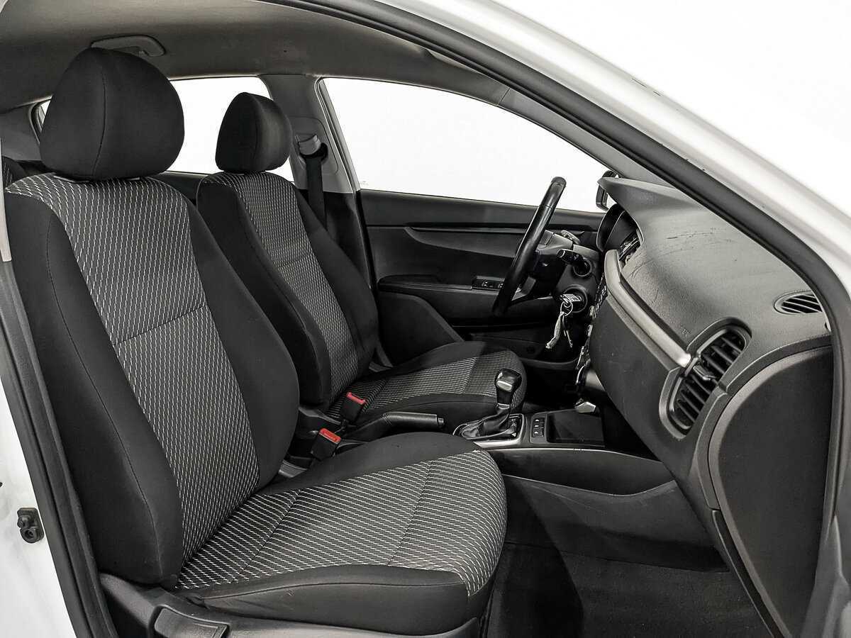 Kia Rio 2020 года с пробегом. Фото: #20