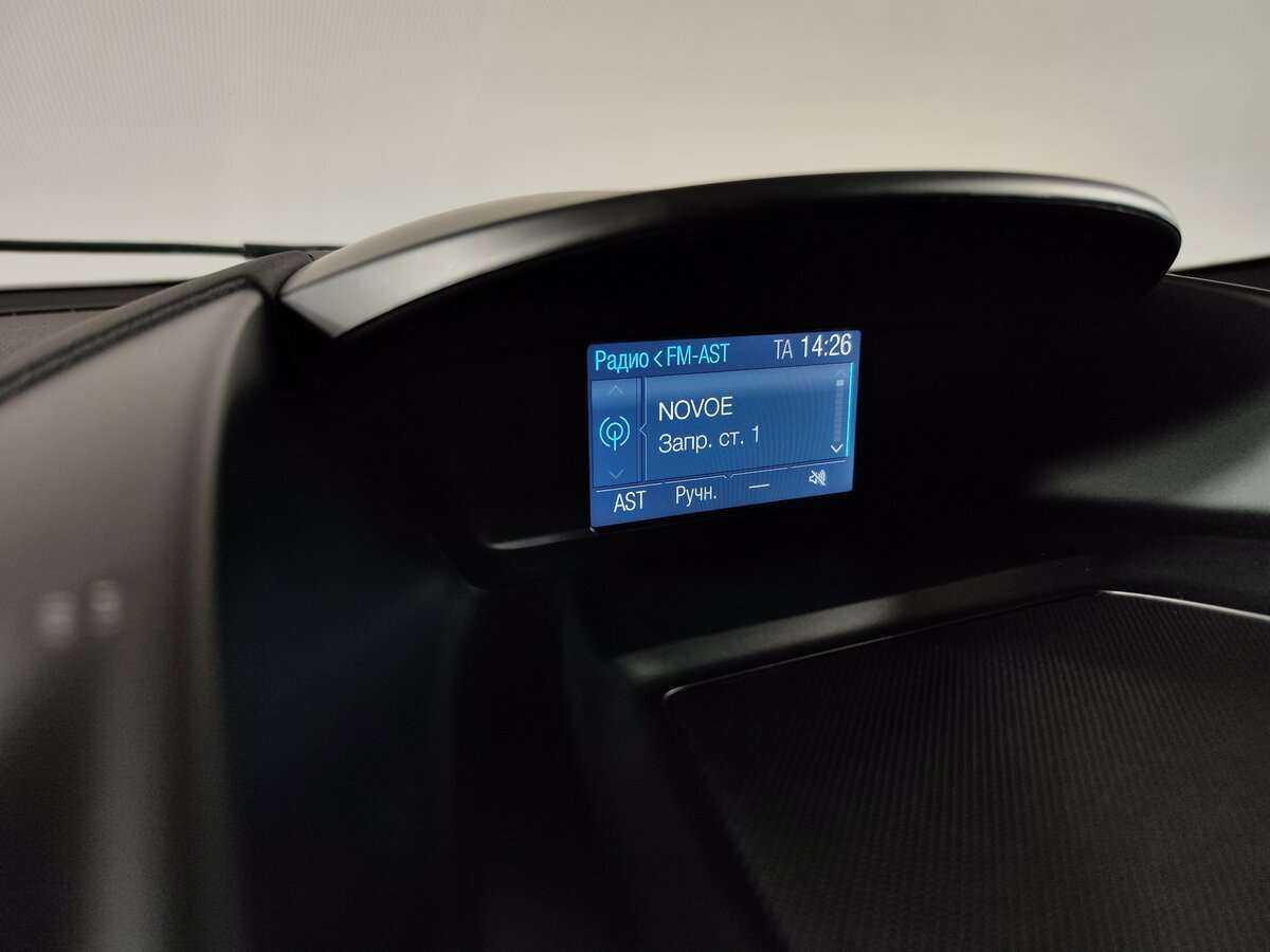 Ford Kuga 2015 года с пробегом. Фото: #18