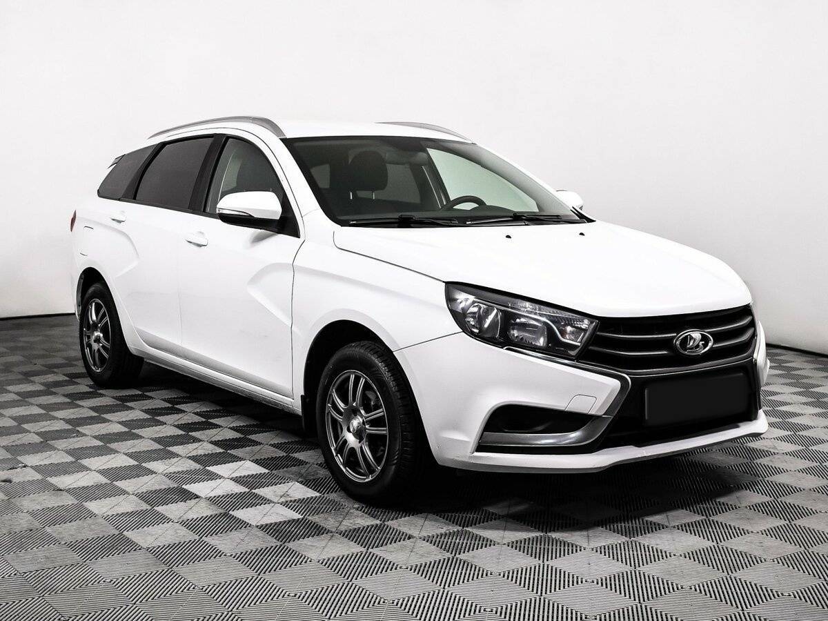 Lada (ВАЗ) Vesta 2020 года с пробегом. Фото: #2