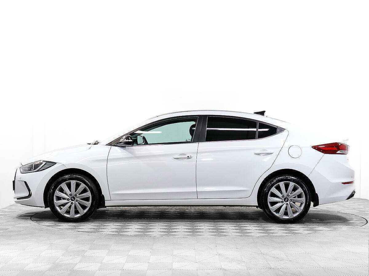 Hyundai Elantra 2017 года с пробегом. Фото: #6
