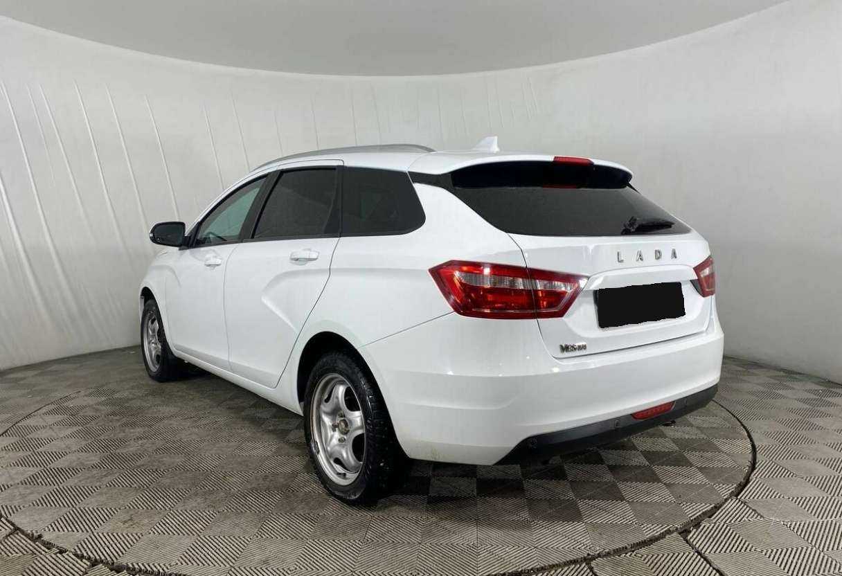 Lada (ВАЗ) Vesta 2019 года с пробегом. Фото: #6