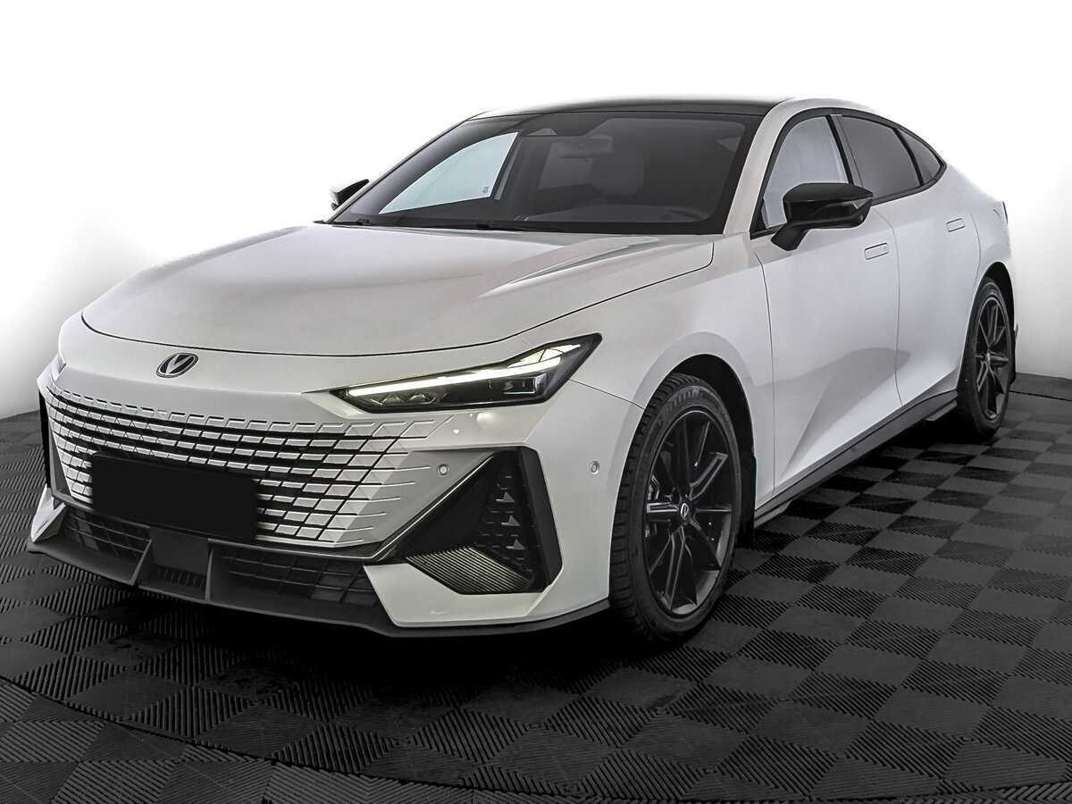 Changan UNI-V 2023 года с пробегом. Фото: #0