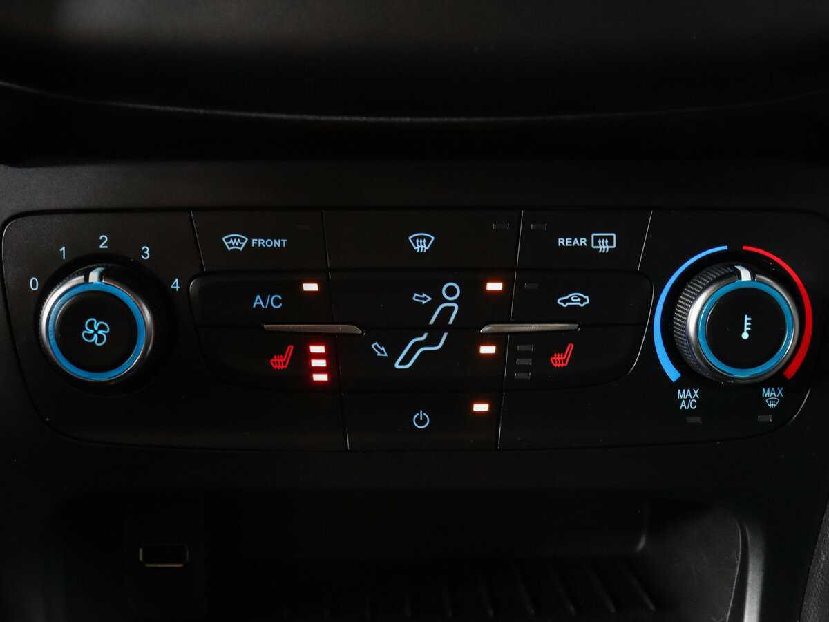 Ford Focus 2015 года с пробегом. Фото: #20