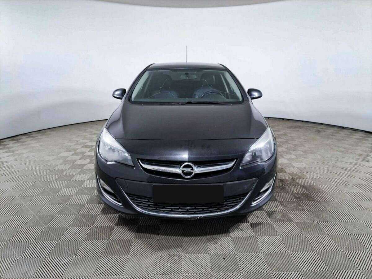 Opel Astra 2014 года с пробегом. Фото: #1