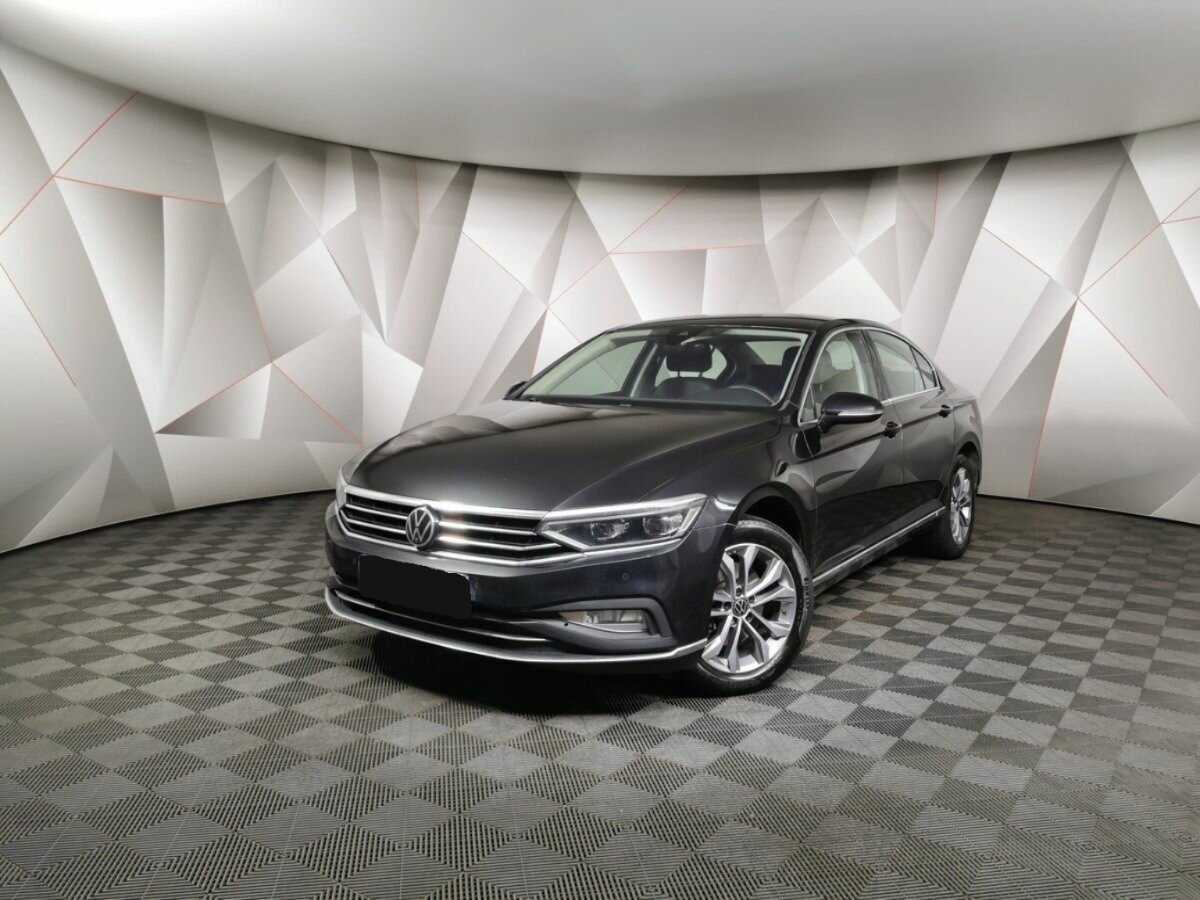 Volkswagen Passat 2021 года с пробегом. Посмотреть фото