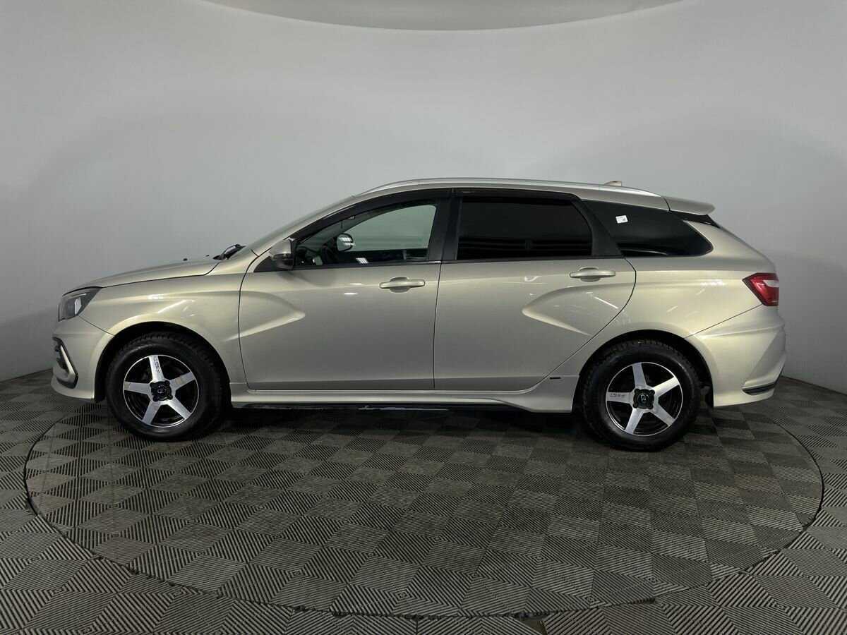 Lada (ВАЗ) Vesta 2018 года с пробегом. Фото: #4