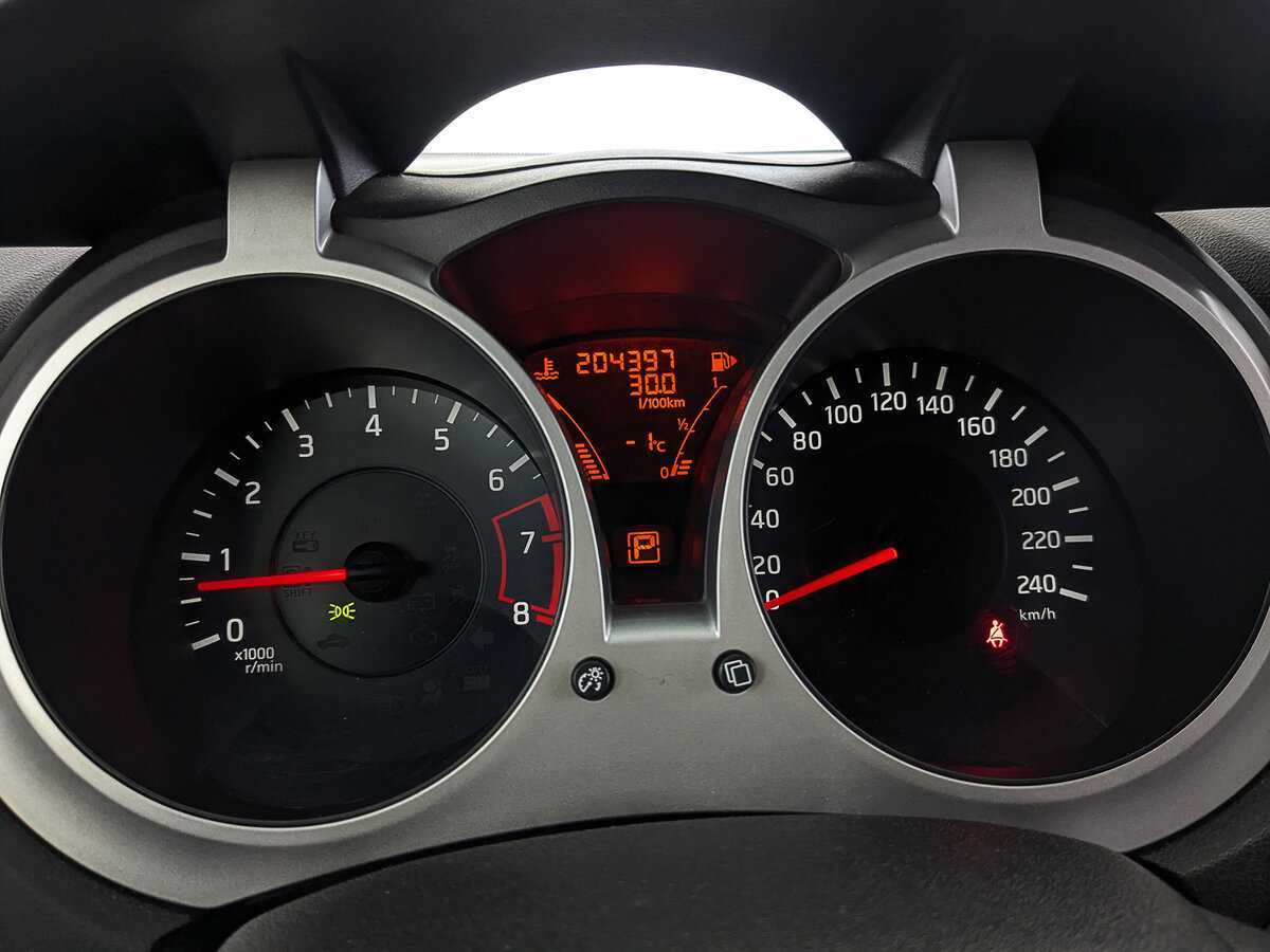 Nissan Juke 2012 года с пробегом. Фото: #13