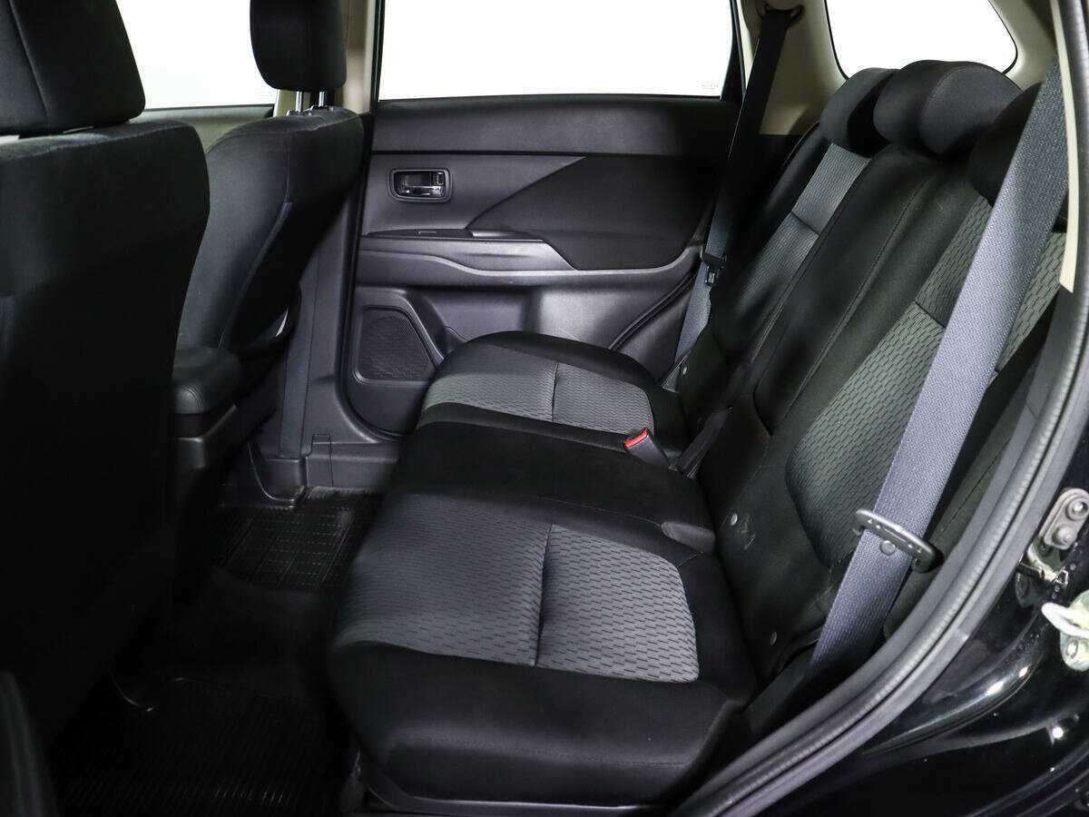 Mitsubishi Outlander 2013 года с пробегом. Фото: #8