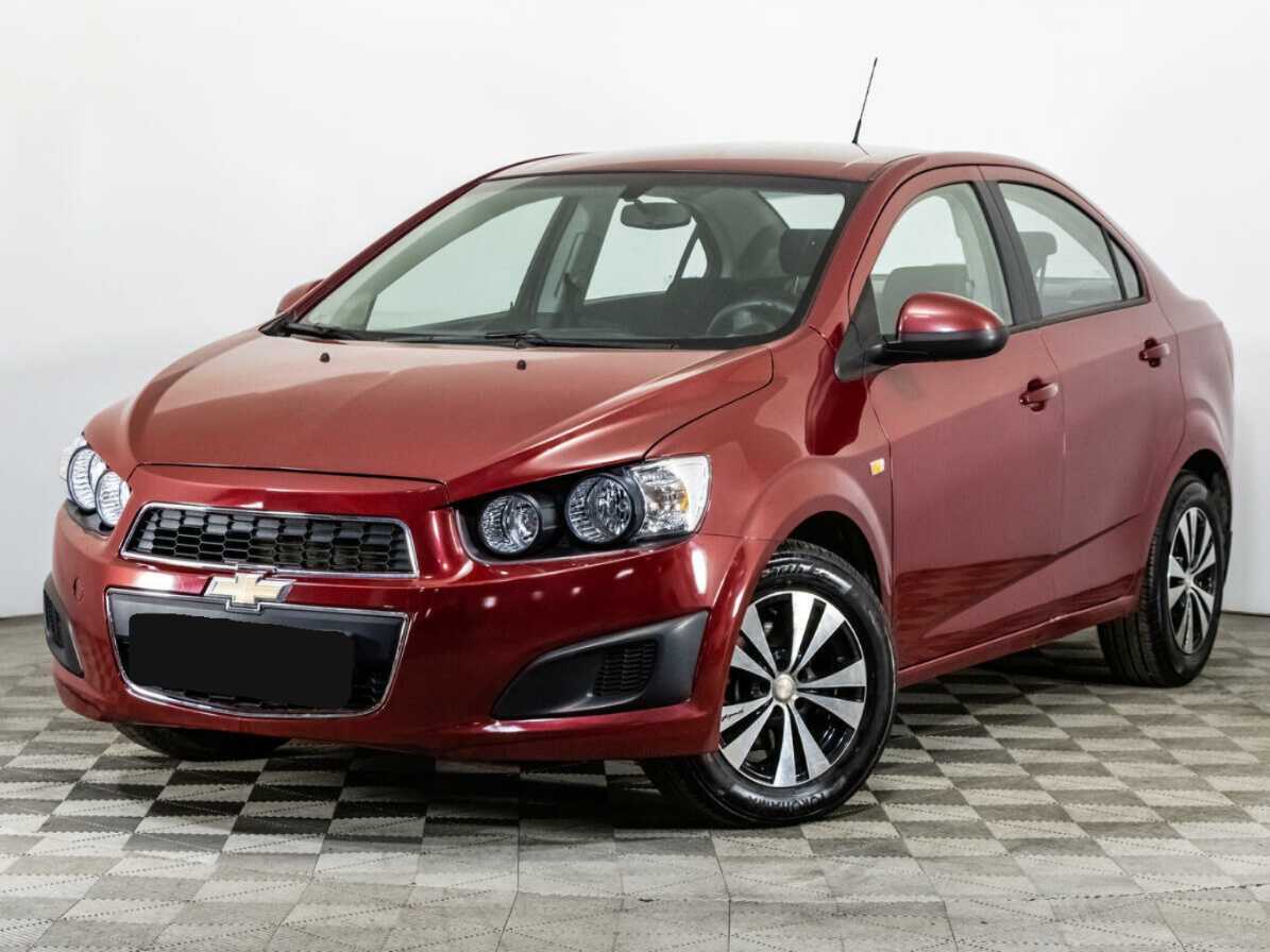 Chevrolet Aveo 2015 года с пробегом. Посмотреть фото