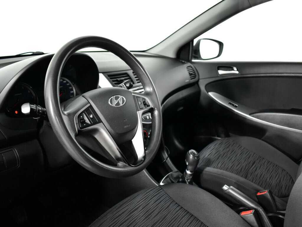 Hyundai Solaris 2016 года с пробегом. Фото: #12