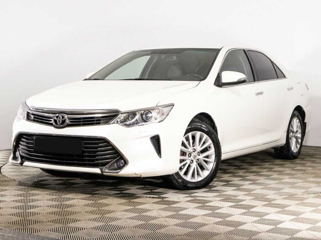 Toyota Camry 2015 года с пробегом. Фото: #0