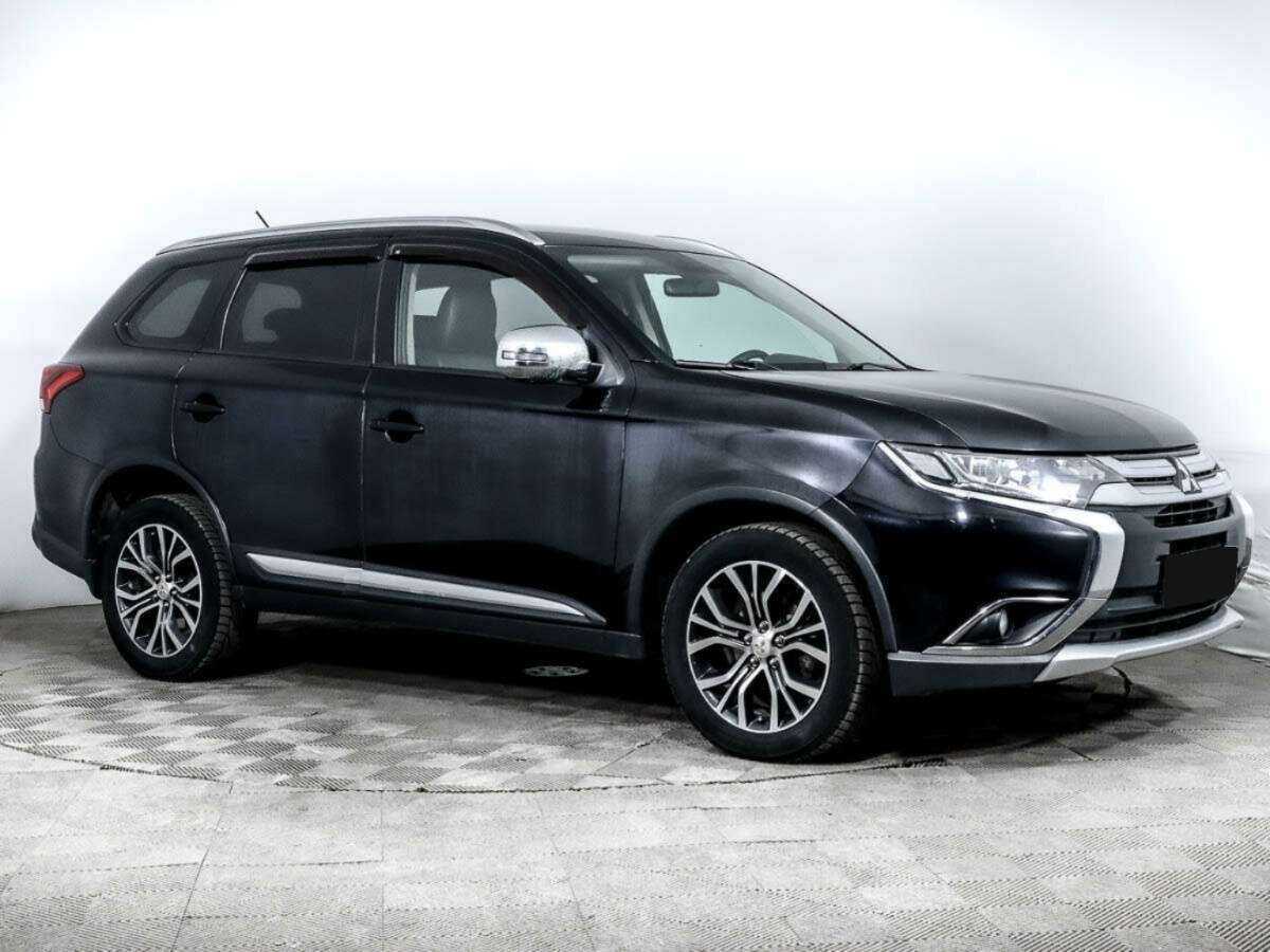 Mitsubishi Outlander 2015 года с пробегом. Фото: #2