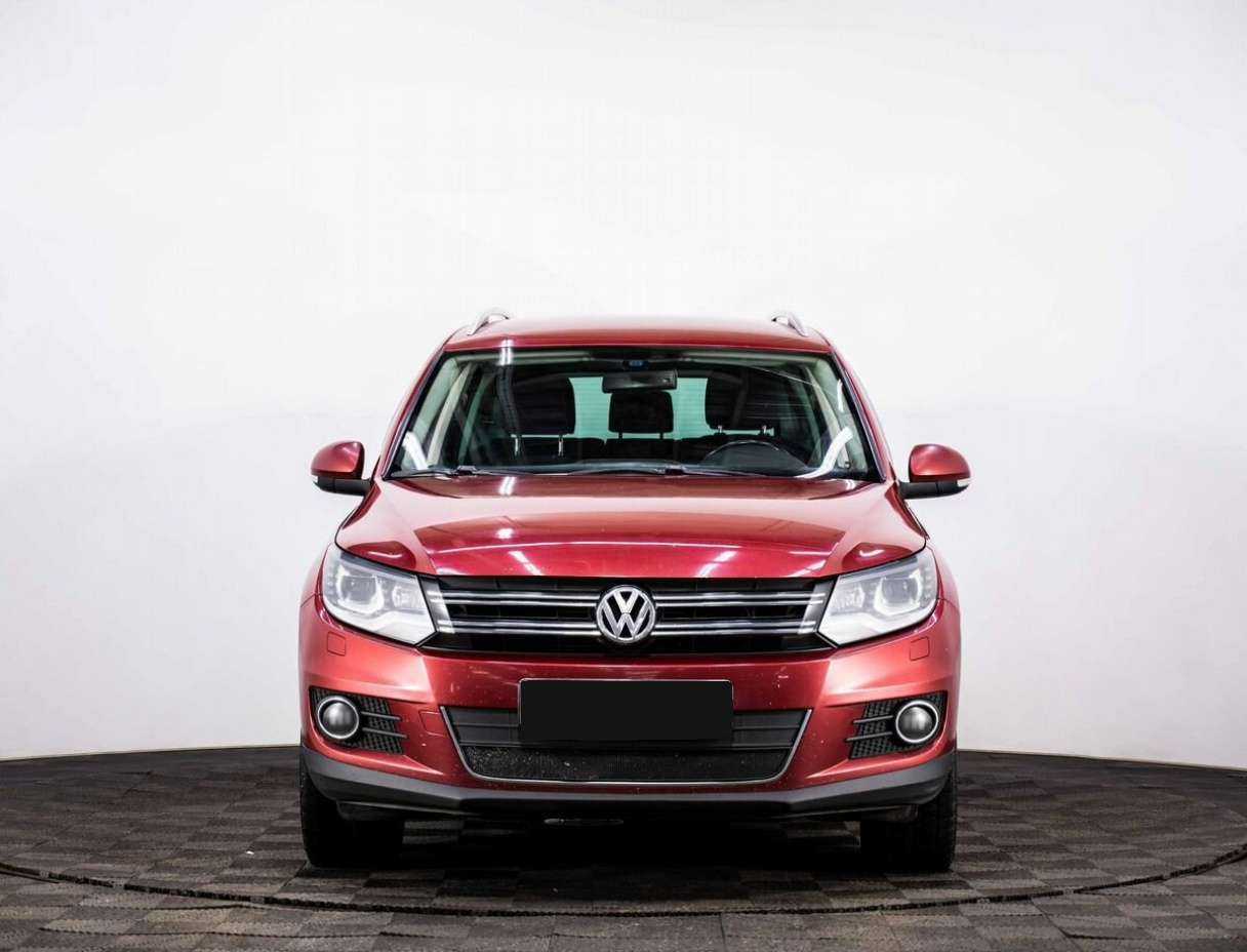 Volkswagen Tiguan 2012 года с пробегом. Фото: #1