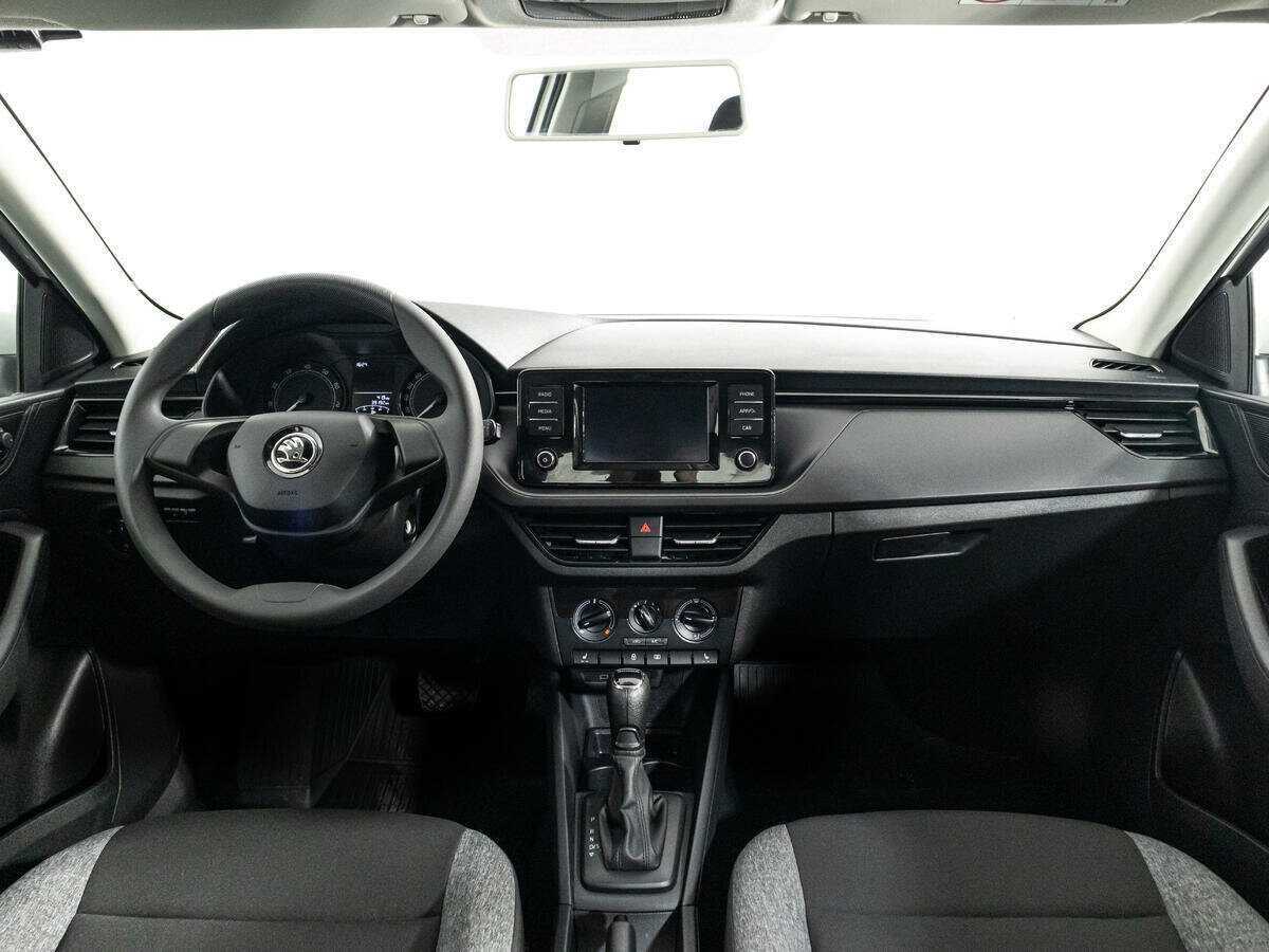 Skoda Rapid 2021 года с пробегом. Фото: #11