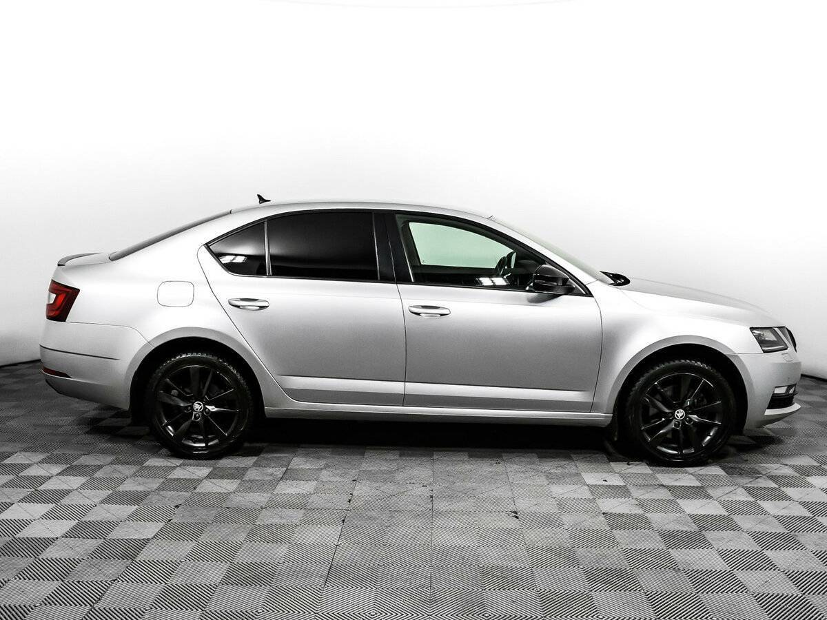 Skoda Octavia 2017 года с пробегом. Фото: #3