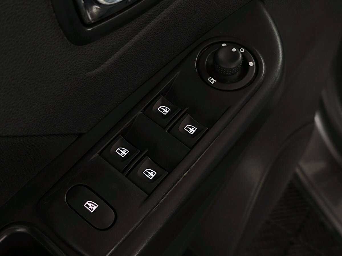 Renault Kaptur 2016 года с пробегом. Фото: #20