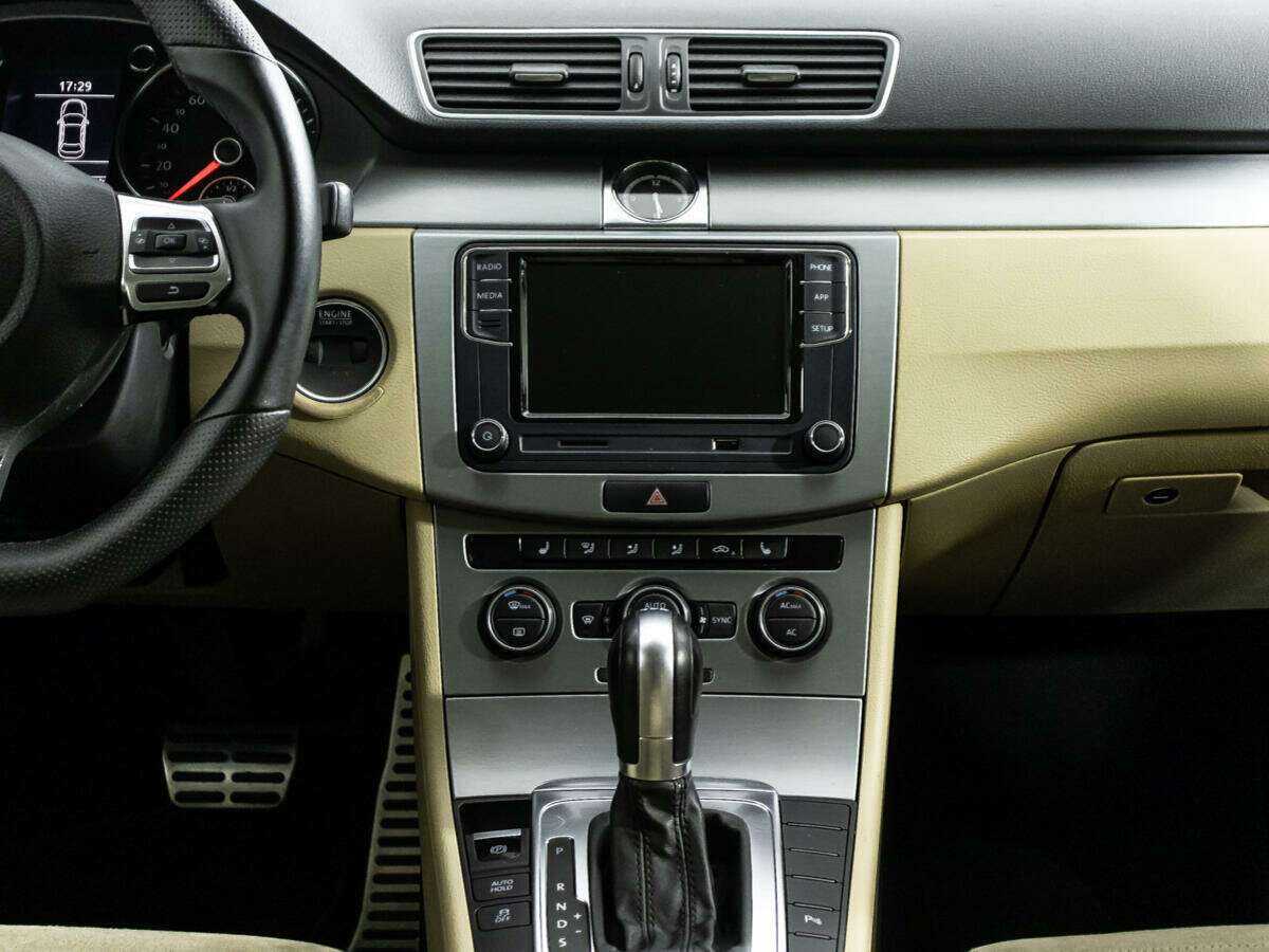 Volkswagen Passat CC 2012 года с пробегом. Фото: #13