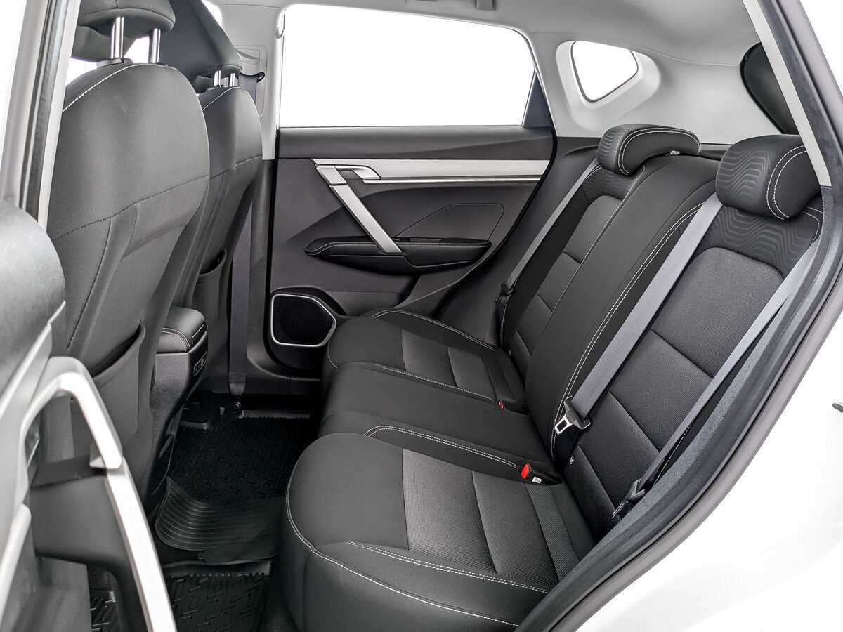 Geely Coolray 2023 года с пробегом. Фото: #11