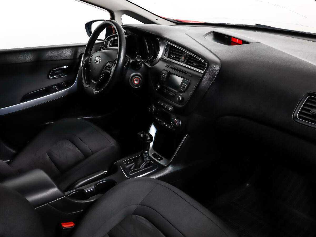 Kia Ceed 2017 года с пробегом. Фото: #10