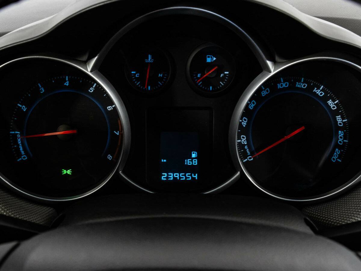 Chevrolet Cruze 2014 года с пробегом. Фото: #14