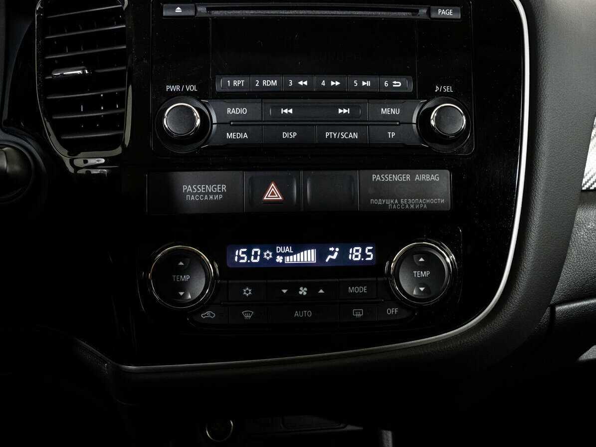 Mitsubishi Outlander 2014 года с пробегом. Фото: #10